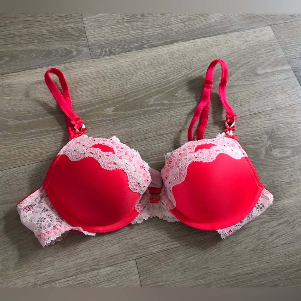 Victoria’s Secret Dream Angels Push Up Bra